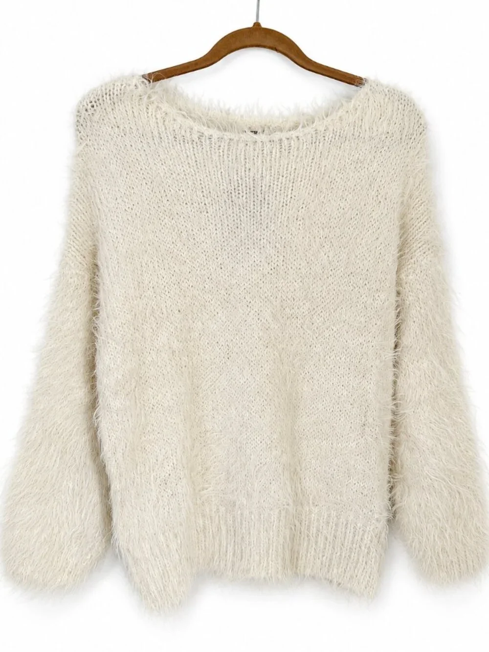 Adora NWT Ivory Luxe Faux Fur Eyelash Boat Neck Oversized Soft Cozy Sweater